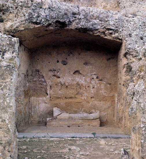 Niche in an external wall