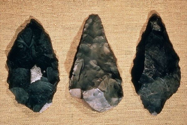 BIFACIALES DEL PALEOLITICO INFERIOR.VALLE DEL MANZANARES (MADRID)
BARCELONA, MUSEO ARQUEOLOGICO
BARCELONA