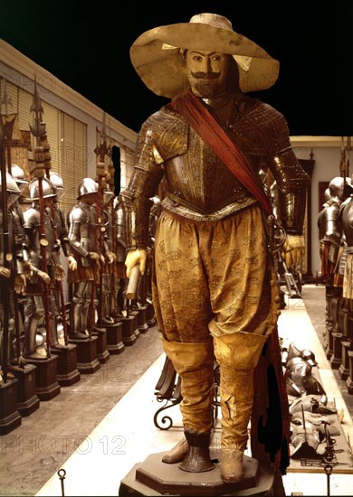 CUSACHS JOSE
UNIFORMES DE LOS CONQUISTADORES DE INDIAS
MADRID, MUSEO DEL EJERCITO
MADRID