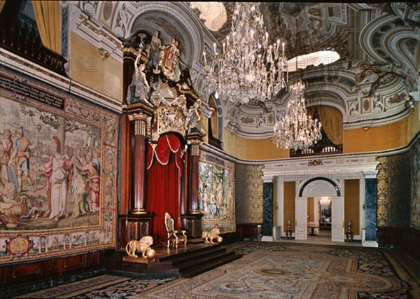 SALON DEL TRONO
BARCELONA, PEDRALBES-PALACIO
BARCELONA