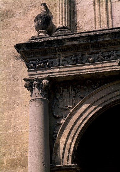 MEZQUITA-FACHADA ORIENTAL-DET PORTADA
CORDOBA, MEZQUITA
CORDOBA