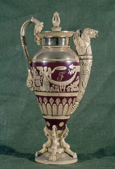 TETERA DEL SERVICIO DE FERNANDO VII E ISABEL DE BRAGANZA
MADRID, MUSEO ARQUEOLOGICO NACIONAL
MADRID
This image is not downloadable. Contact us for the high res.