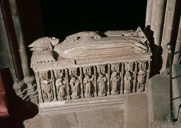 OLLER PERE
PRESBITERIO-SEPULCRO DE BERENGUER ANGLESOLA
GERONA, CATEDRAL
GERONA