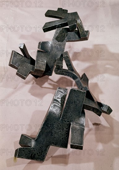 CHILLIDA EDUARDO 1924/2002
ESCULTURA-HIERROS TEMBLOR III
MADRID, COLECCION PARTICULAR
MADRID

This image is not downloadable. Contact us for the high res.