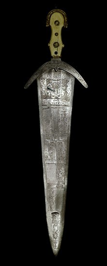 ESPADA DE CARLOS V-CINQUEDEA S XVI-ARTE DE FERRARA.EMPUÑADURA DE MARFIL.CARLOS V YTRABAJOS DE HERCUL
Madrid, musée Lazaro Galdiano
