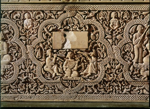 FARAY Y DISCIPULOS
ARQUETA HISPANO ARABE PROCEDENTE DE LEYRE-DET MUSICOS-1005-CALIFAL
PAMPLONA, MUSEO DE NAVARRA
NAVARRA