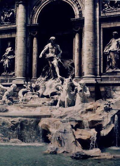 SALVI NICOLA
LA FONTANA DE TREVI
ROMA, EXTERIOR
ITALIA

This image is not downloadable. Contact us for the high res.