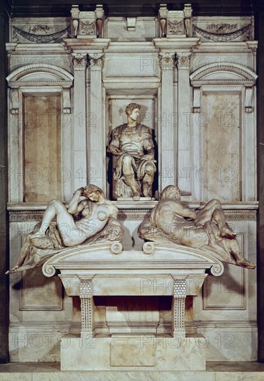 MIGUEL ANGEL 1475-1564
SACRISTIA-SEPULCRO-ESTATUA SEDENTE DE GIULIANO MEDICIS-DUQUE DE NEMOURS
FLORENCIA, IGLESIA DE SAN LORENZO
ITALIA