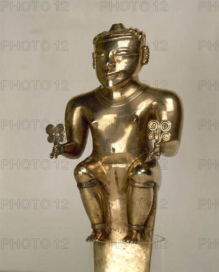 TESORO DE LOS QUIMBAYAS - FIGURA MASCULINA SEDENTE DE ORO - COLOMBIA - 200-1000 DC
MADRID, MUSEO DE AMERICA
MADRID