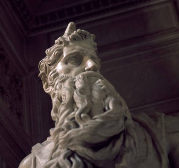MIGUEL ANGEL 1475-1564
CABEZA DE MOISES
ROMA, IGLESIA DE SAN PEDRO VINCOLA
ITALIA