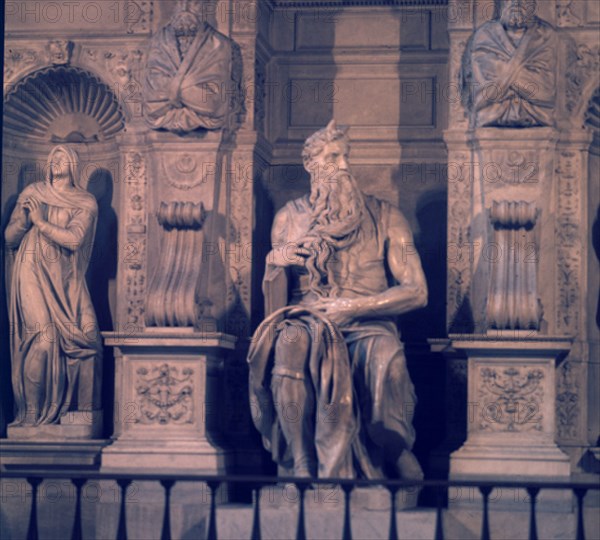 MIGUEL ANGEL 1475-1564
MOISES
ROMA, IGLESIA DE SAN PEDRO VINCOLA
ITALIA