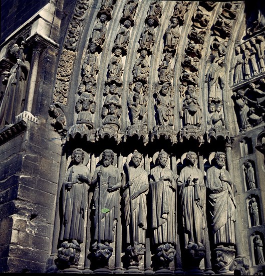 NOTRE DAME-BAJORRELIEVE DE LA FACHADA
PARIS, NOTRE DAME
FRANCIA