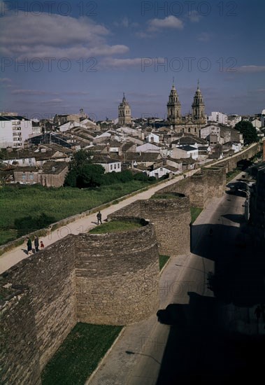 Vue sur les murailles de Lugo, Espagne