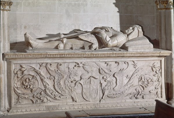 ZARZA VASCO DE
SEPULCRO DE IÑIGO LOPEZ CARRILLO (MUERTO EN 1491) - REALIZADO HACIA 1515
TOLEDO, CATEDRAL
TOLEDO