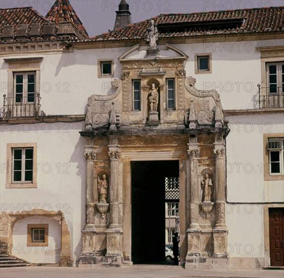 L'Université de Coïmbre