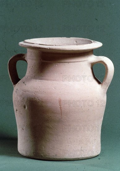 URNA PUNICA DE DOS ASAS Y CUELLO ANCHO-S IV-III A CRISTO
IBIZA, MUSEO ARQUEOLOGICO
IBIZA