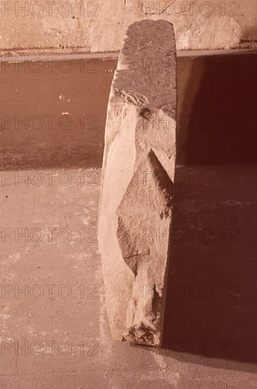 PIEZA-VISTA DE LA BASE
CAIRO, MUSEO EGIPCIO
EGIPTO
This image is not downloadable. Contact us for the high res.