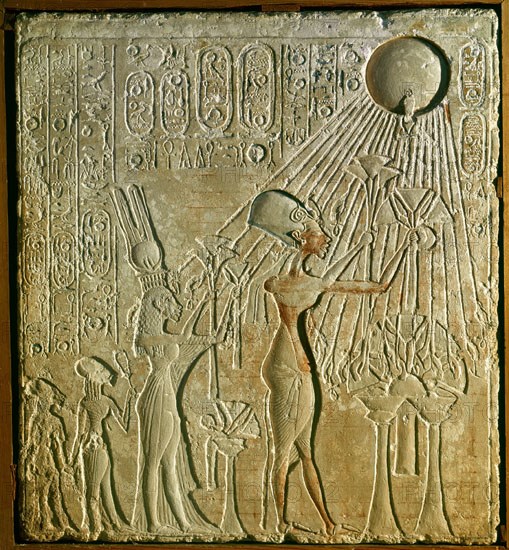 Stele representing Akhenaten