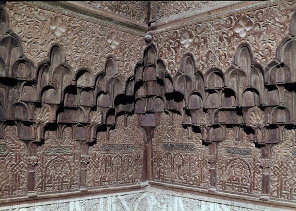 PALACIO COMARES-SALON EMBAJADORES - ARTESONADO - BASE DE LA CUPULA
GRANADA, ALHAMBRA-PALACIO DE COMARES
GRANADA
This image is not downloadable. Contact us for the high res.