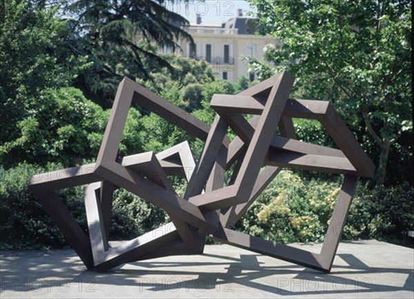TORNER GUSTAVO
ESCULTURA DELANTE DE LA FUNDACION JUAN MARCH
MADRID, FUNDACION JUAN MARCH COLECCIÓN
MADRID
This image is not downloadable. Contact us for the high res.