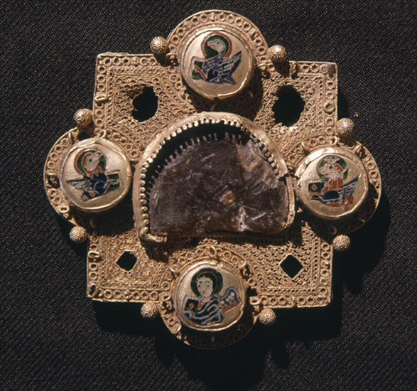 BROCHE CON ESMALTES ROMANICO
ASTORGA, CATEDRAL
LEON