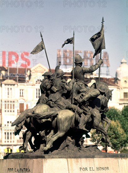 BENLLIURE MARIANO 1862/1947
MONUMENTO A LOS CAZADORES DE ALCANTARA
VALLADOLID, EXTERIOR
VALLADOLID