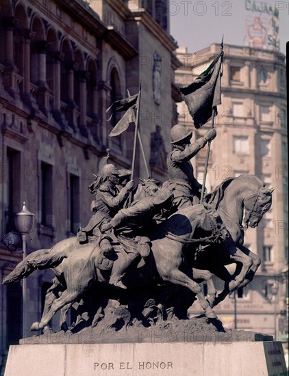 BENLLIURE MARIANO 1862/1947
MONUMENTO A LOS CAZADORES DE ALCANTARA
VALLADOLID, EXTERIOR
VALLADOLID