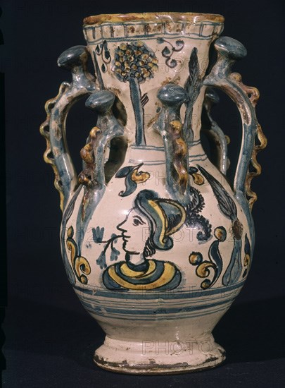 CERAMICA POPULAR DE ANDUJAR S XVII-JARRA

This image is not downloadable. Contact us for the high res.