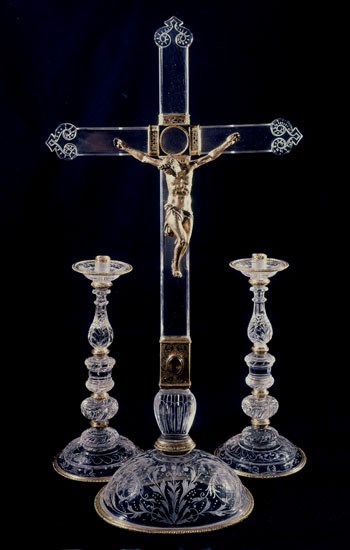 CRUZ Y CANDELABROS DE CRISTAL DE ROCA S XVI
SANTIAGO DE COMPOSTELA, CATEDRAL
CORUÑA