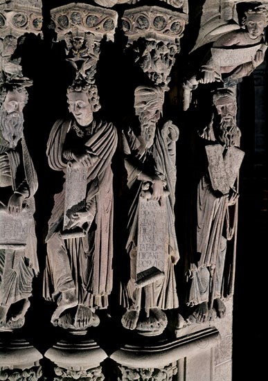 MAESTRO MATEO
PORTICO DE LA GLORIA-IMAGENES DE PROFETAS-ISAIAS-DANIEL- MOISES
SANTIAGO DE COMPOSTELA, CATEDRAL
CORUÑA