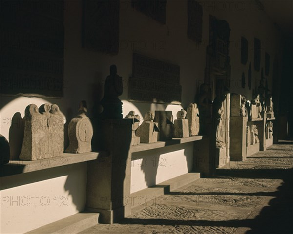 VISTA: RELOJES DE SOL
LUGO, MUSEO PROVINCIAL
LUGO