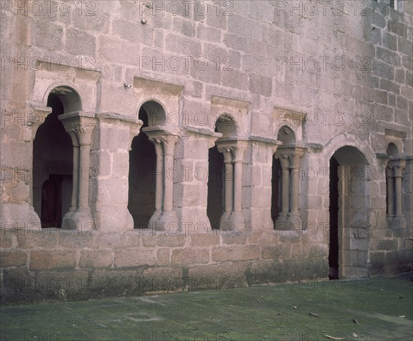 PATIO
ORENSE, MUSEO ARQUEOLOGICO
ORENSE

This image is not downloadable. Contact us for the high res.
