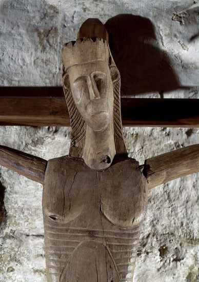 TALLA EN MADERA-CRUCIFIXION
XUNQUEIRA DE AMBIA, IGLESIA DE SANTA EUFEMIA
ORENSE