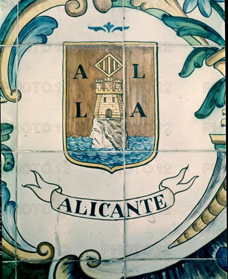 ESCUDO DE CERAMICA DE MANISES-ALICANTE
This image is not downloadable. Contact us for the high res.