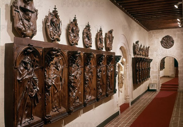 SIERRA PEDRO DE 1702/60
VISTA PARCIAL DE LOS RESPALDARES DE LA SILLERIA DEL CONVENTO DE SAN FRANCISCO-S XVIII-ESCULTURA BARR
VALLADOLID, MUSEO NACIONAL DE ESCULTURA-INTERIOR
VALLADOLID