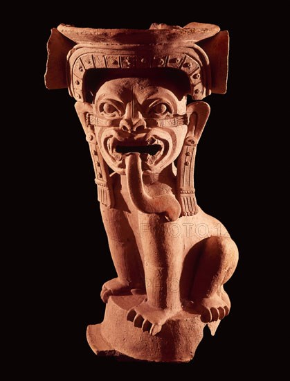 INCENSARIO ZOOMORFO-TERRACOTA-800/500 DC-PROC LA TOLITA(ESMERALDAS)40X20,5CM
QUITO, COLECCION PARTICULAR
ECUADOR