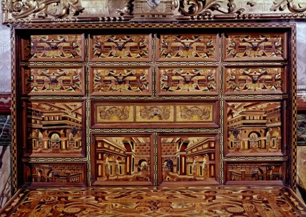 ARQUIMESA HOLANDESA CON TARACEA FIGURATIVA S XVI
Madrid, musée Lazaro Galdiano
