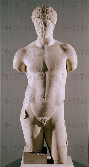 FIGURA MASCULINA EN MARMOL
ZARAGOZA, MUSEO BELLAS ARTES
ZARAGOZA