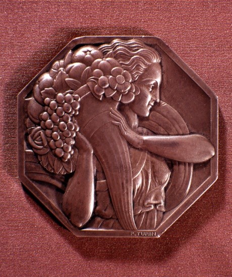 MONEDA CONMEMORATIVA DE ART NOUVEAU -

This image is not downloadable. Contact us for the high res.