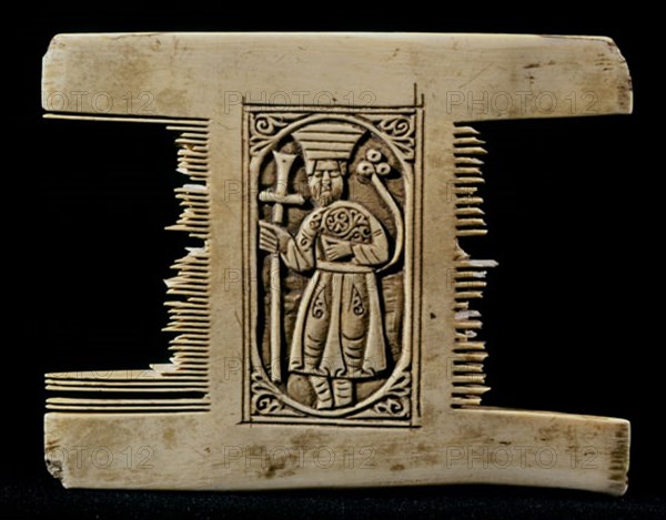 PEINE DE MARFIL (SIGLO XII)
RODA DE ISABENA, CATEDRAL
HUESCA