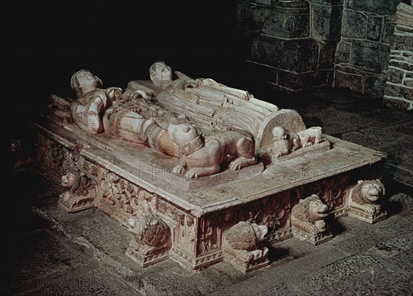 SEPULCRO DEL CANCILLER PEDRO LOPEZ DE AYALA Y SU ESPOSA MARIA DE GUZMAN
QUEJANA, CAPILLA NTRA SEÑORA CABELLO
ALAVA

This image is not downloadable. Contact us for the high res.