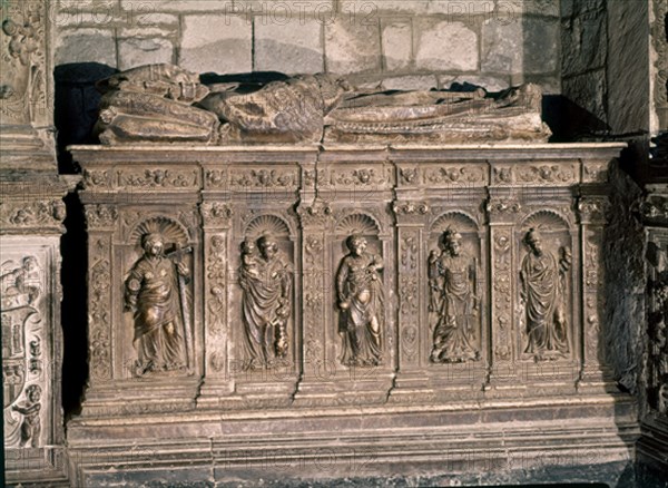 SEPULCRO DE PEDRO BAQUER-PLATERESCO
JACA, CATEDRAL
HUESCA
