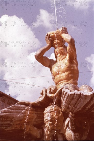BERNINI GIAN LORENZO 1598/1680
*FUENTE DEL TRITON  DETALLE
ROMA, EXTERIOR
ITALIA

This image is not downloadable. Contact us for the high res.