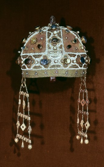 *TIARA DE ORO DE CONSTANZA DE ARAGON MUJER DE PEDRO III
PALERMO, CATEDRAL
ITALIA

This image is not downloadable. Contact us for the high res.