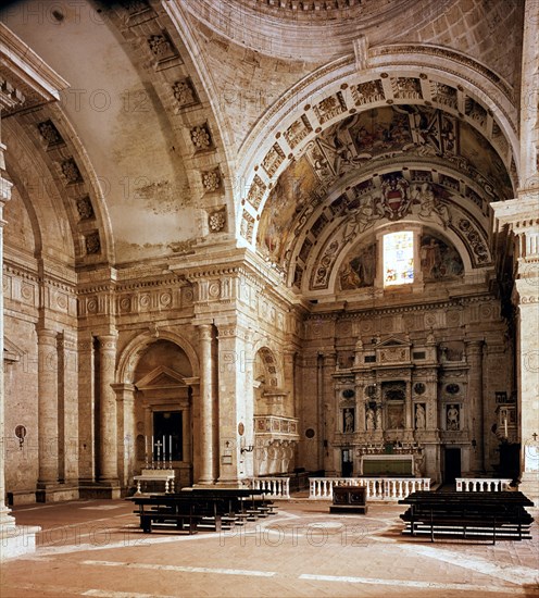 POZZ
*INTERIOR DESDE LOS PIES
SIENA, IGLESIA DE SAN BIAGIO
ITALIA
This image is not downloadable. Contact us for the high res.