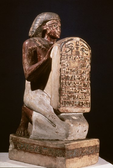 ESTATUA ESTELOFORA DE AMENEMOPE-DEVOTO DEL DIOS SOLAR RA - XVIII DINASTIA - 1479/1397 AC
TURIN, MUSEO DE ARTE EGIPCIO
ITALIA
This image is not downloadable. Contact us for the high res.