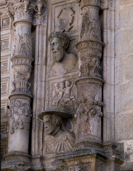 EXTERIOR-BALCON ESQUINA-BUSTOS-HERNANDO Y FCA PIZARRO
TRUJILLO, PALACIO DEL MARQUES DE CONQUISTA
CACERES