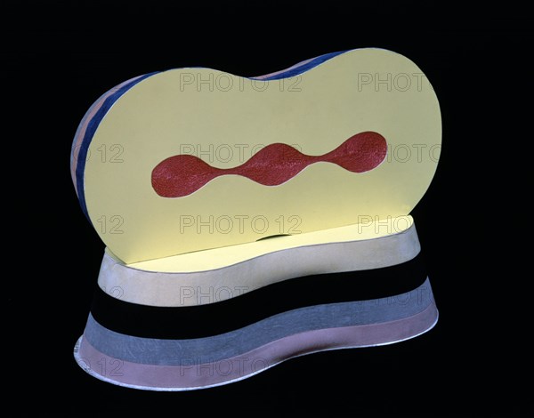 ARENZANA MIREN
ESCULTURA-SIN TITULO-1993-45X20X38-MADERA/PLASTICO/SEDA/TELA
CORUÑA, COLECCION UNION FENOSA
CORUÑA