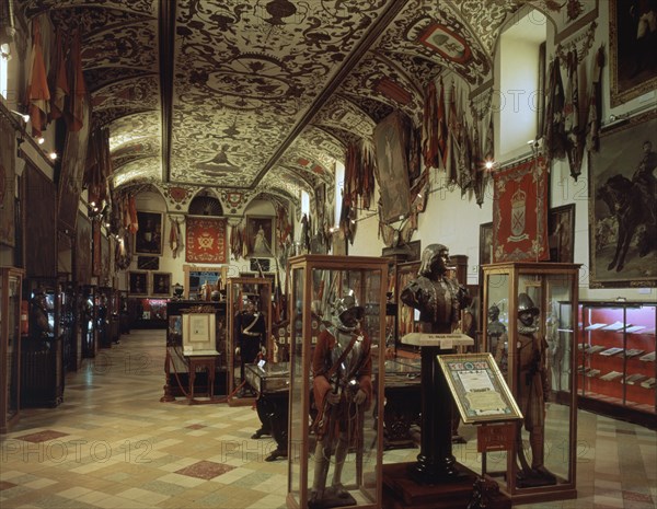 CARBONEL ALONSO
INTERIOR-SALON DE REINOS-BARROCO(HOY CON PIEZAS DEL MUSEO)
MADRID, MUSEO DEL EJERCITO
MADRID