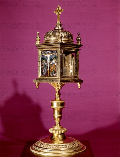 RELICARIO CON ESMALTE DE LIMOGES S XIV
TOLEDO, CONVENTO DE SAN CLEMENTE-MUSEO
TOLEDO
This image is not downloadable. Contact us for the high res.